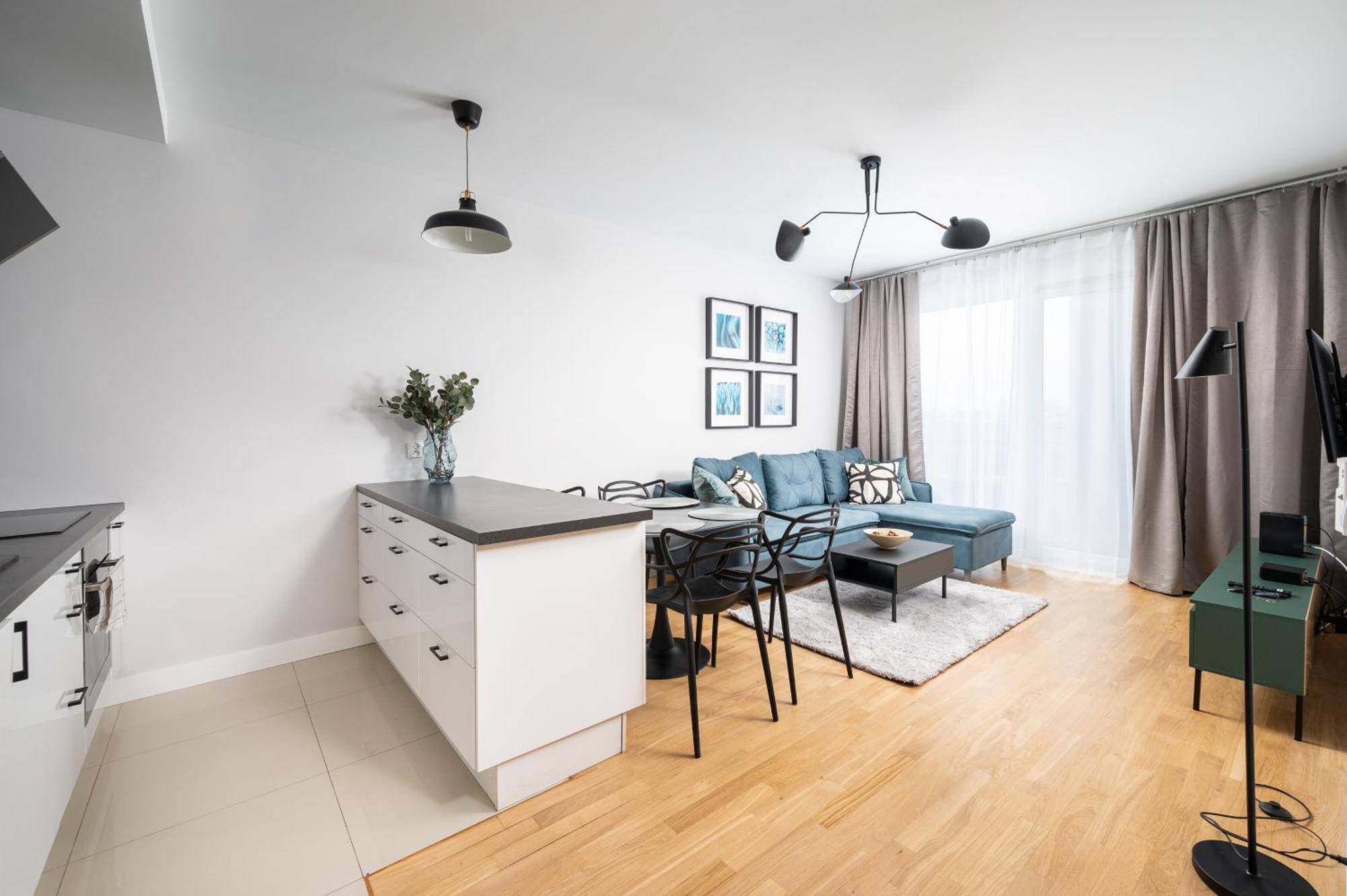 Metro Mlynow Homely Appartement